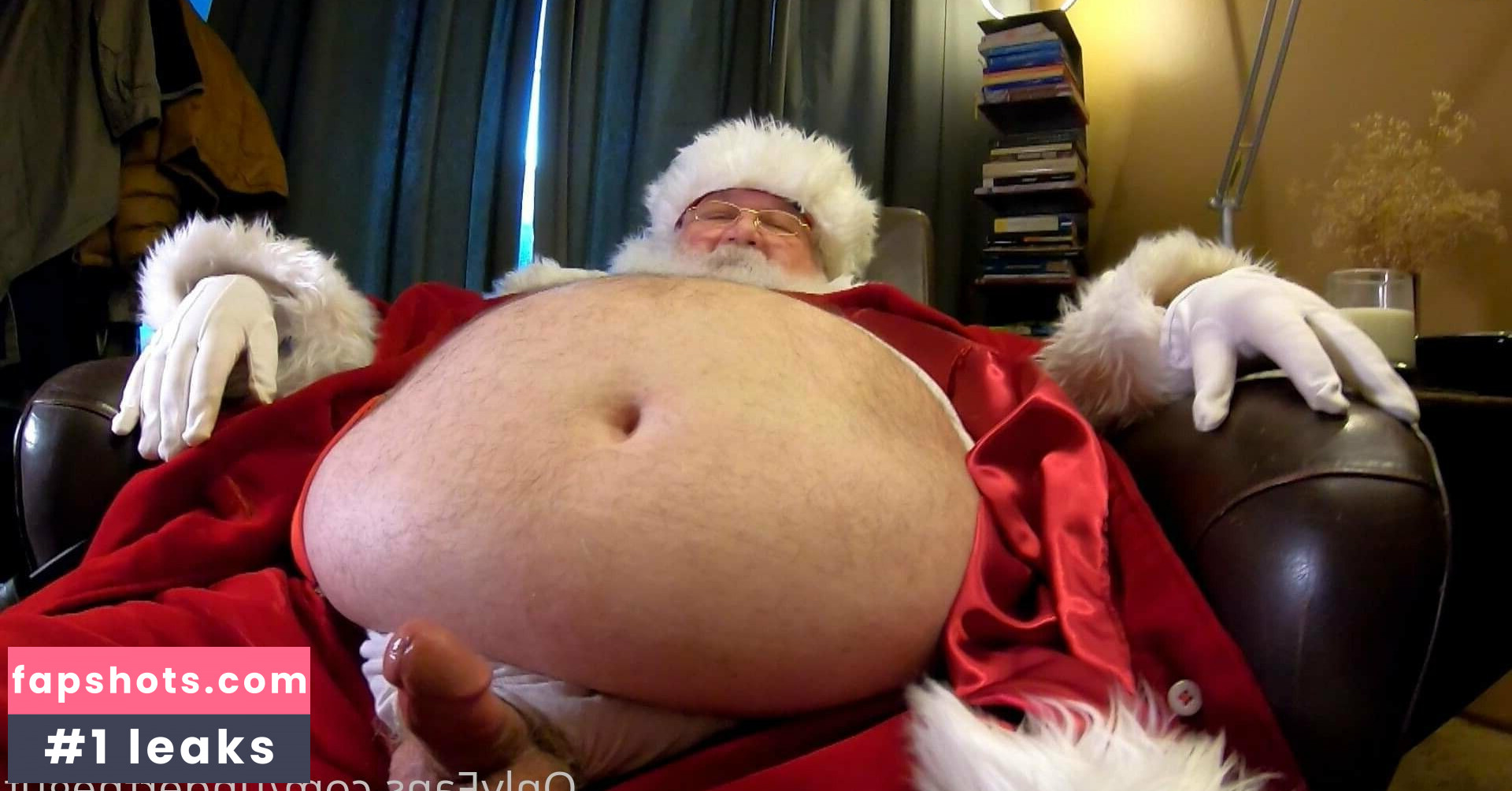 underthegut gallery photo #39