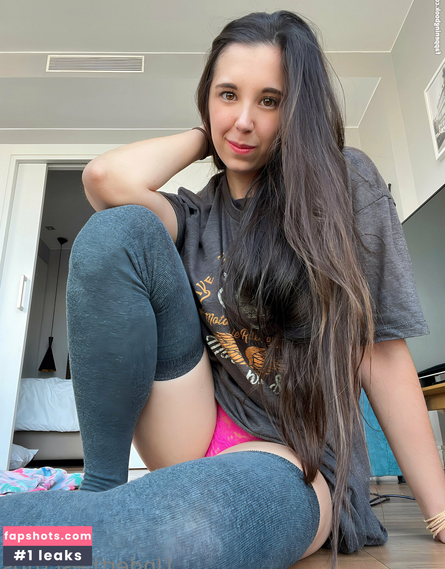 underthescrubs gallery photo #27