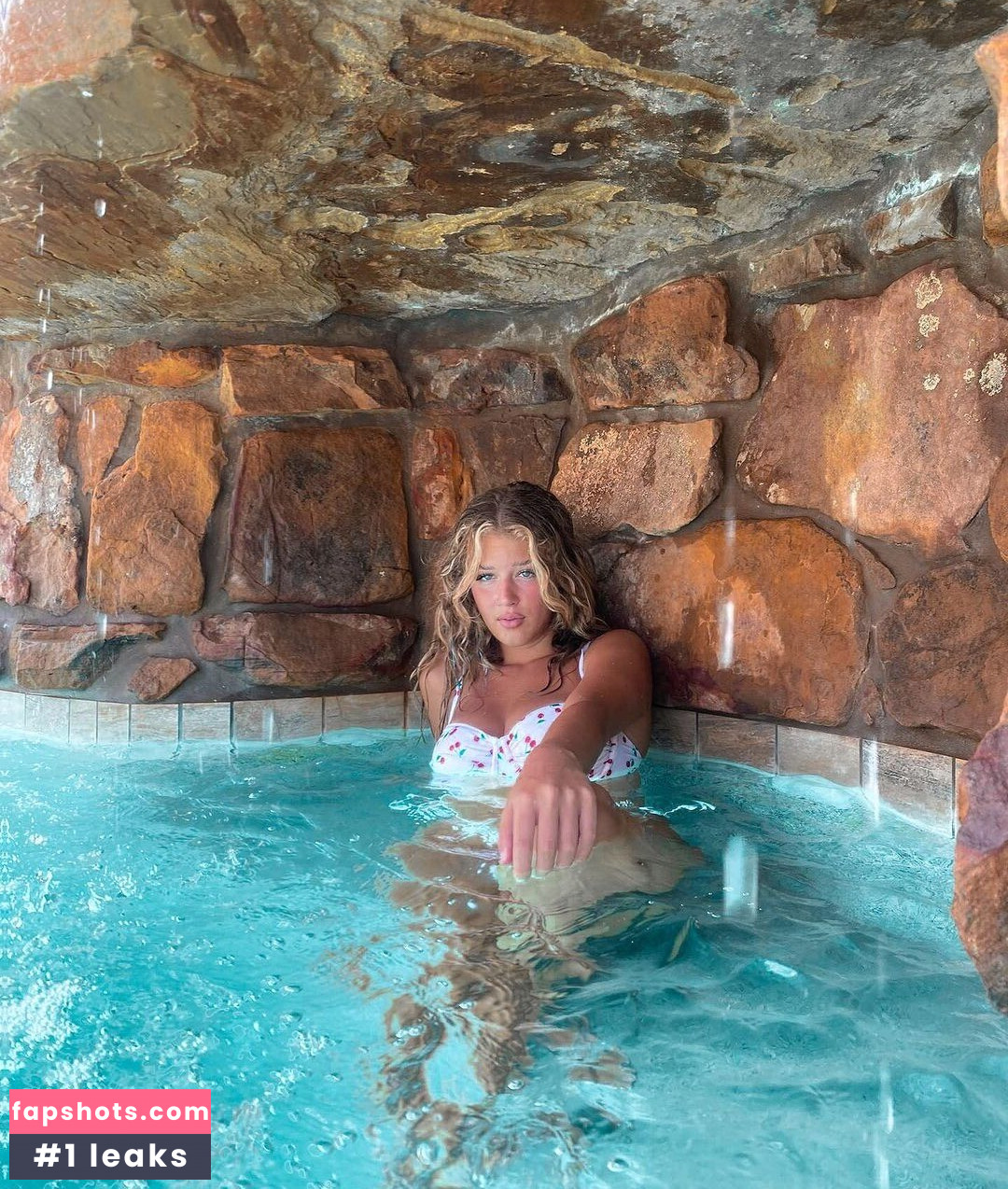 unforgettablemia gallery photo #12