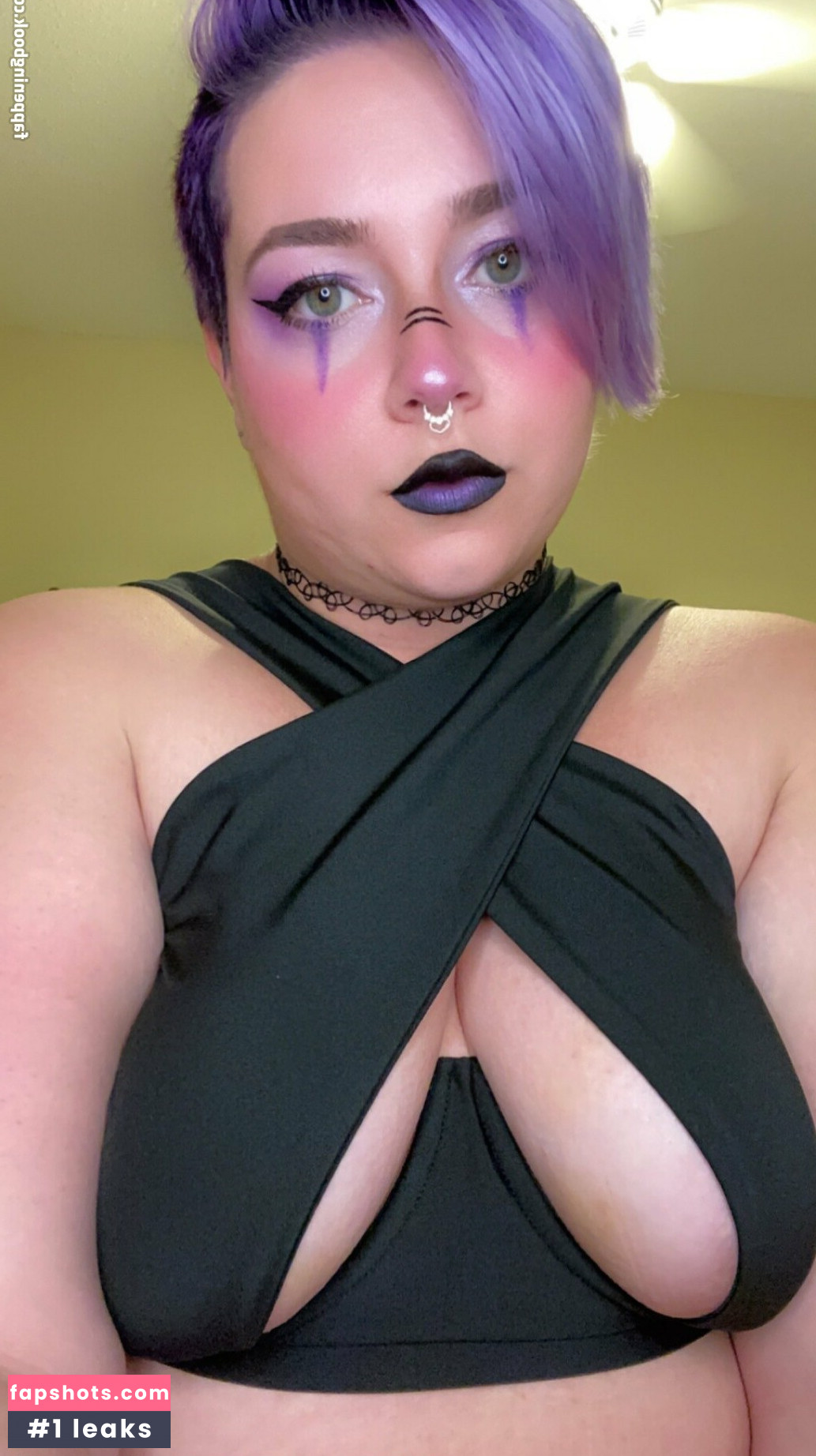 unsupervised_housewife gallery photo #13