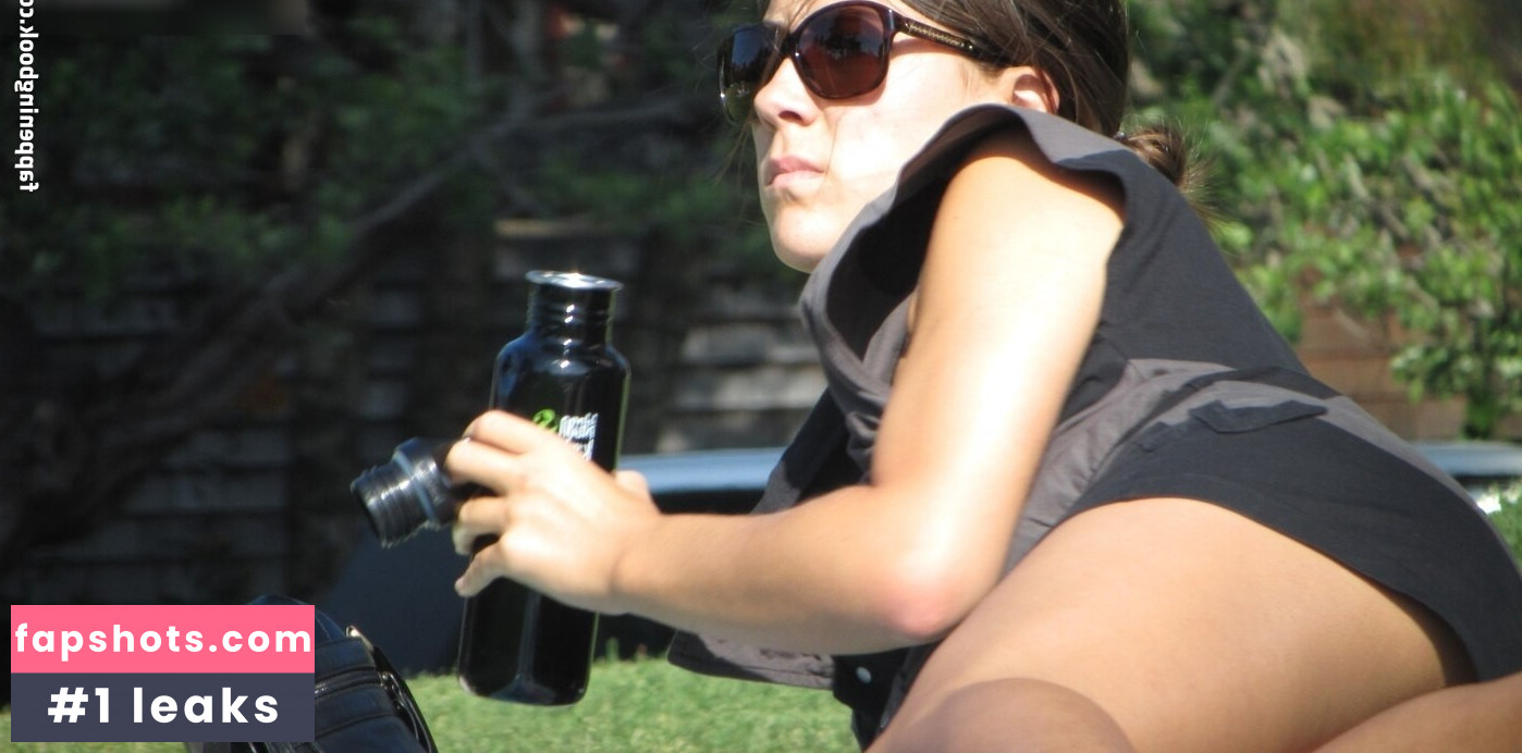 Upskirt - Candids gallery photo #2