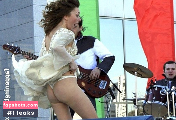 Upskirt - Candids gallery photo #28