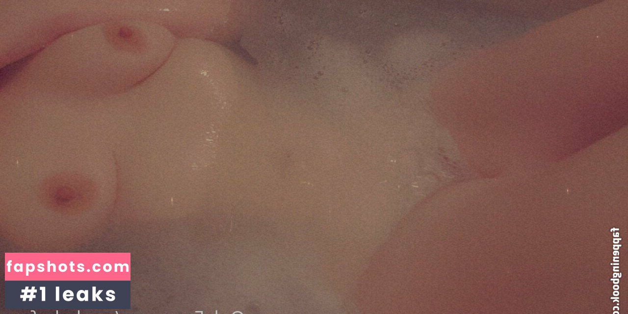 ur_dads_favv nude babe gallery