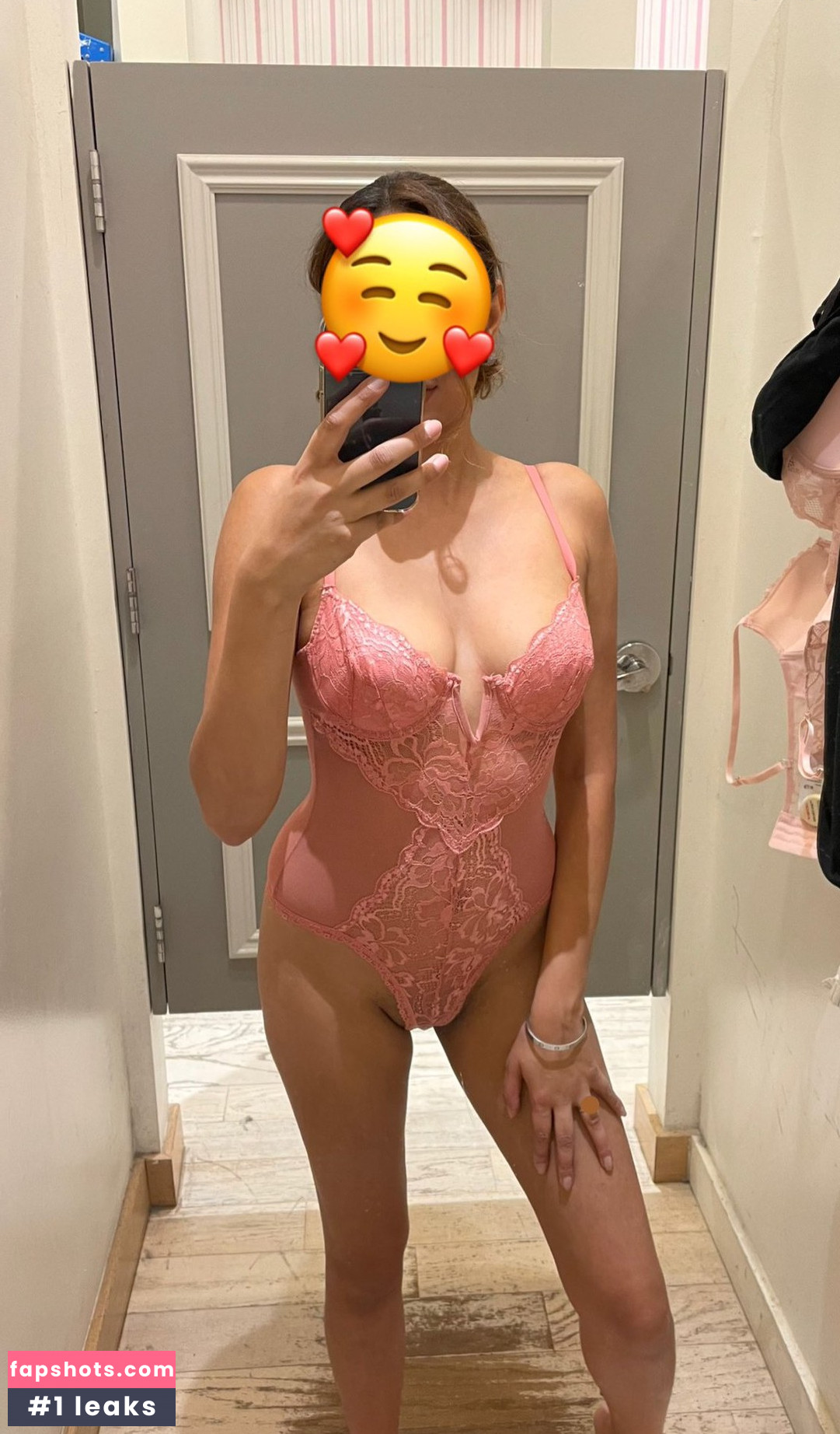 UrFavBrowniez gallery photo #17