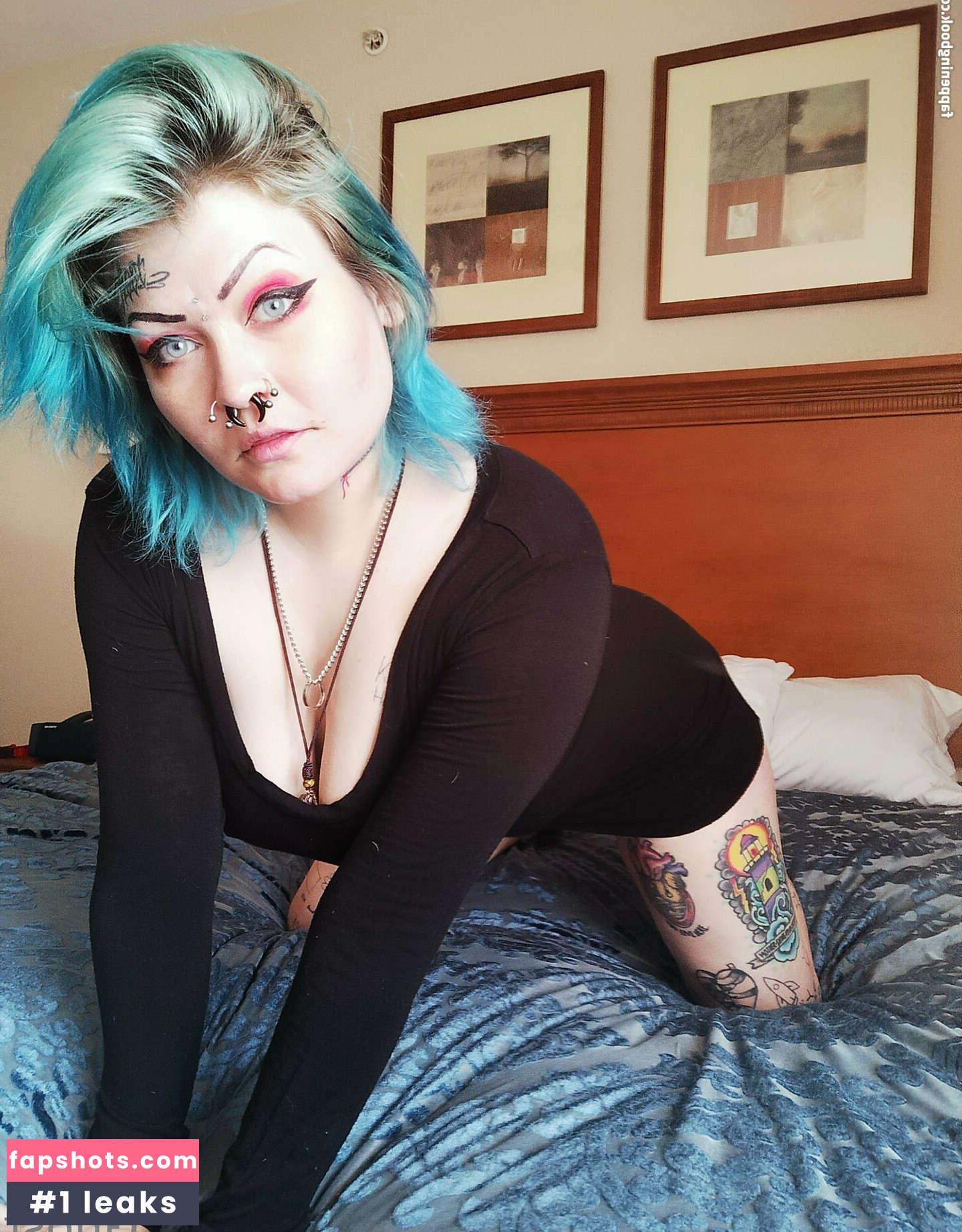 urghostgurl666 gallery photo #10