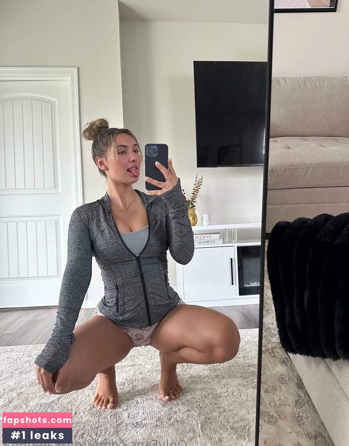 urgirlvalentina gallery photo #10