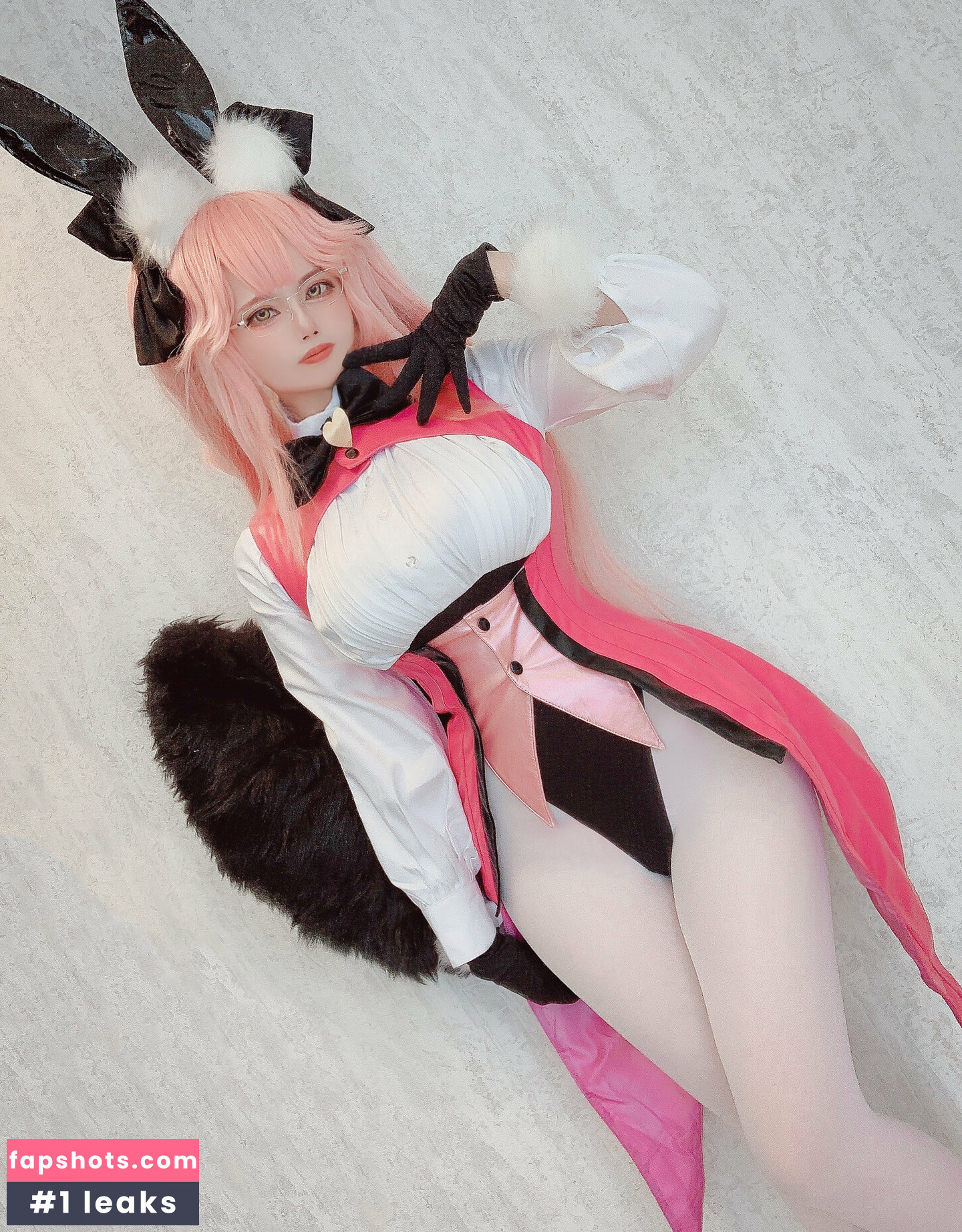 Uri11_27 gallery photo #57