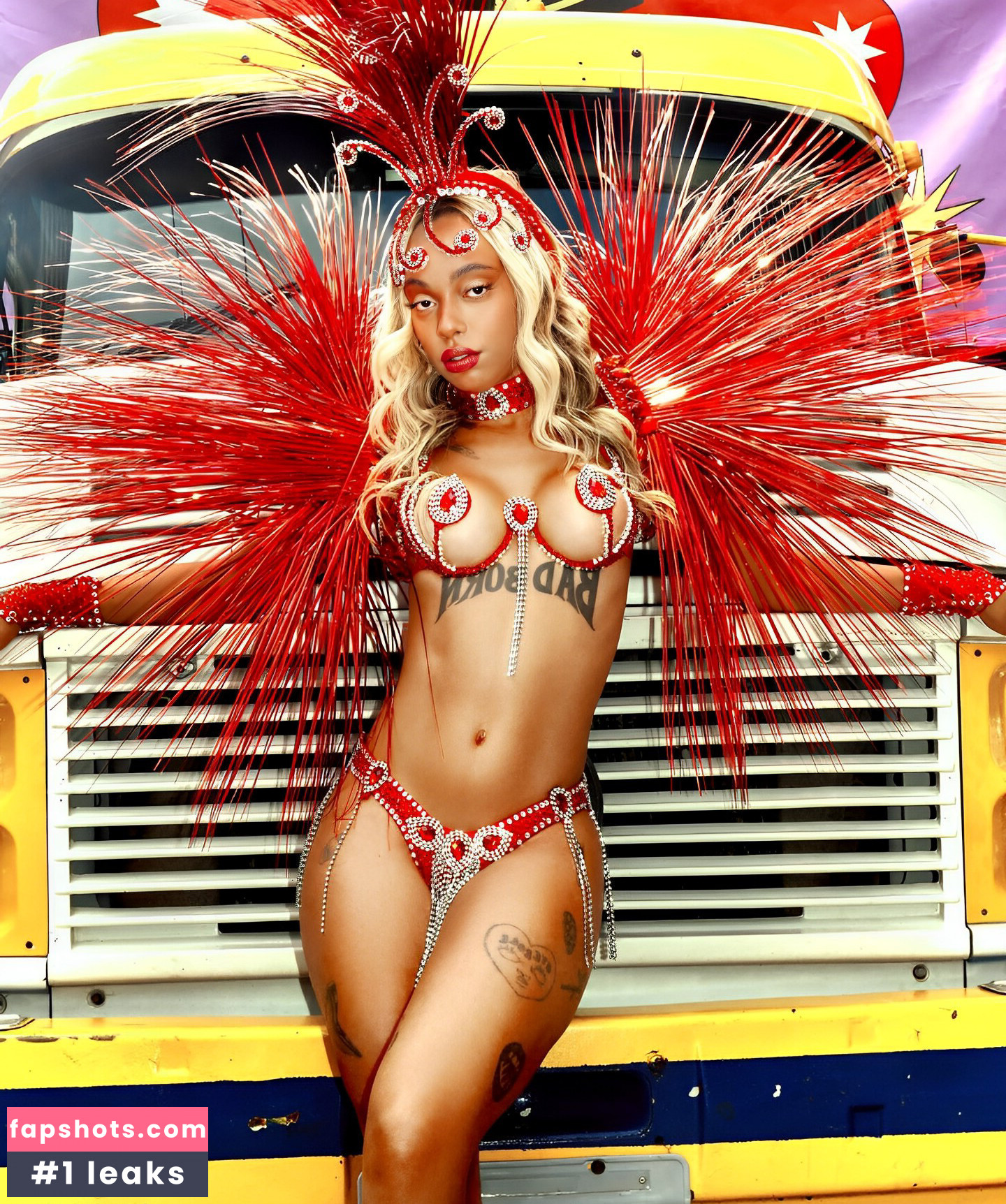 uriasss gallery photo #20