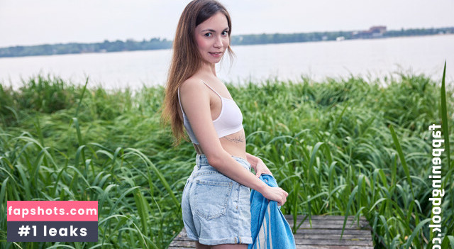 Аuroramoons gallery photo #16