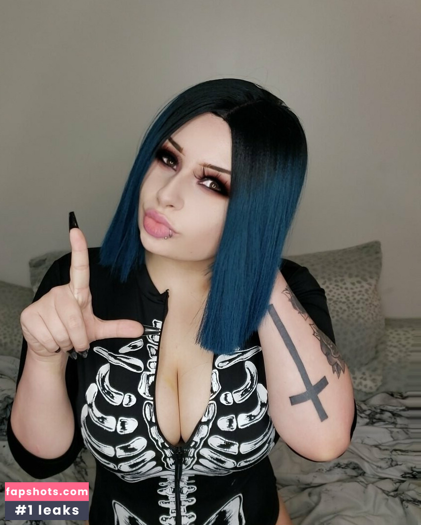 urpawgkylie gallery photo #22