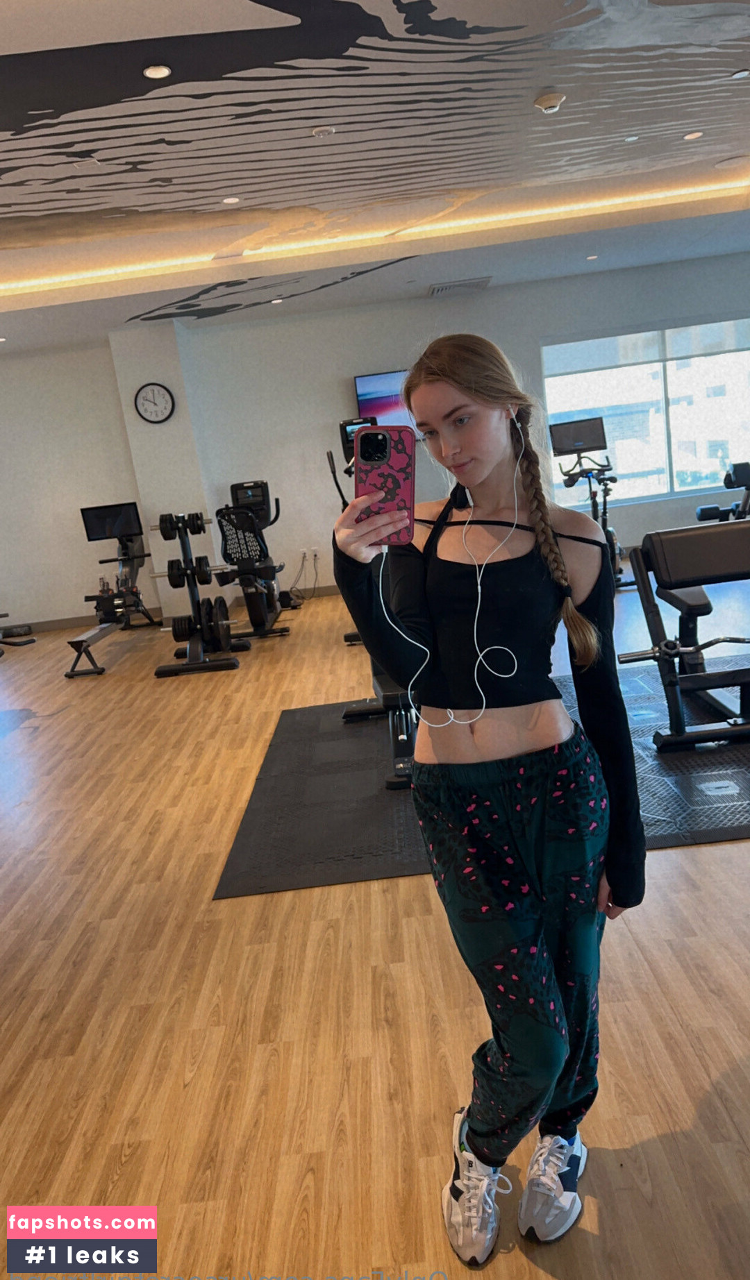 ursecretgirlfriend gallery photo #17