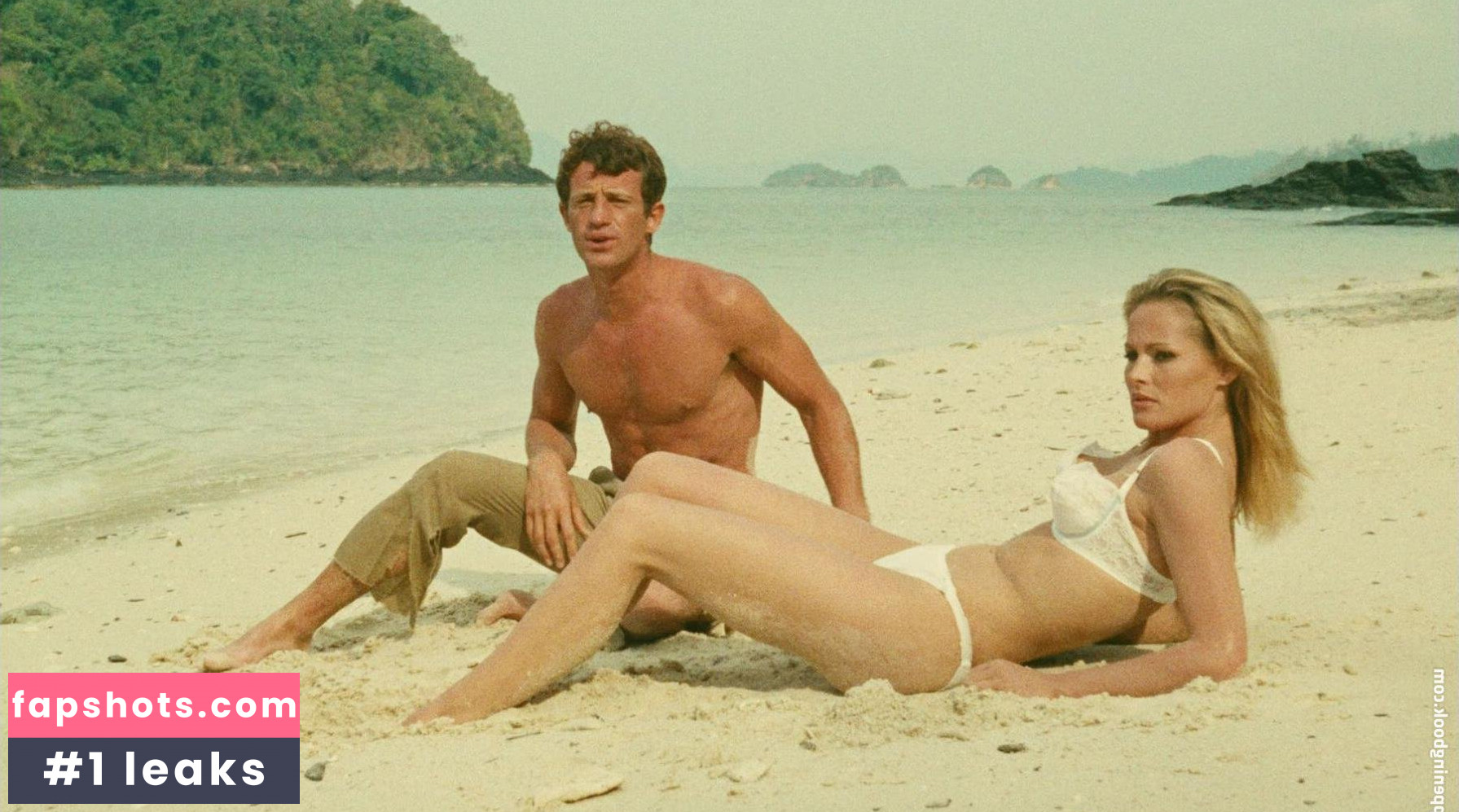 Ursula Andress gallery photo #11