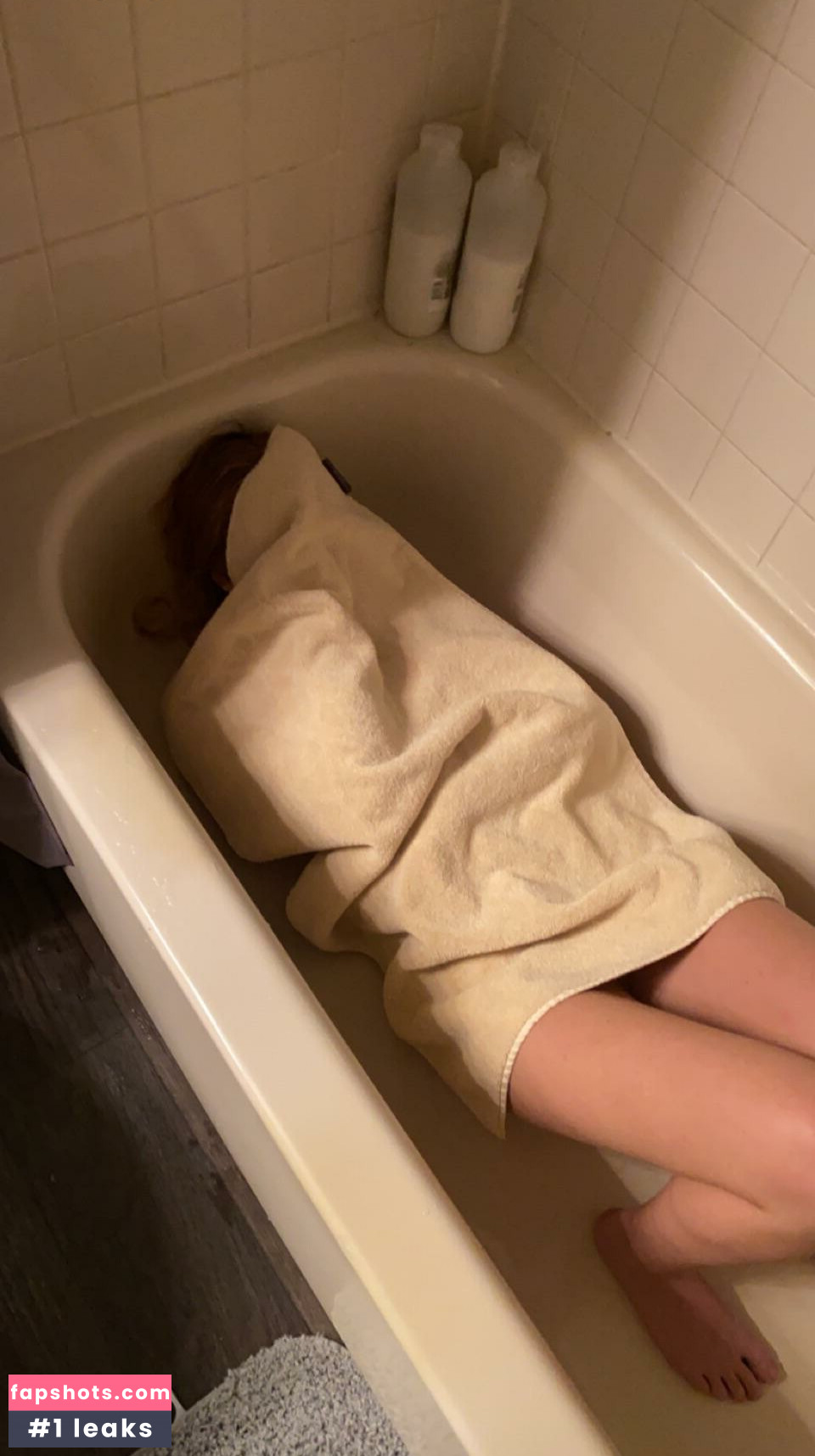 Useless-cum-bucket Nude Leaks OnlyFans Photos #6 - LeakJerk