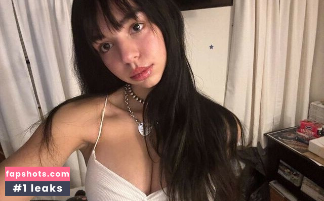 userwholovesnowfall nude babe gallery