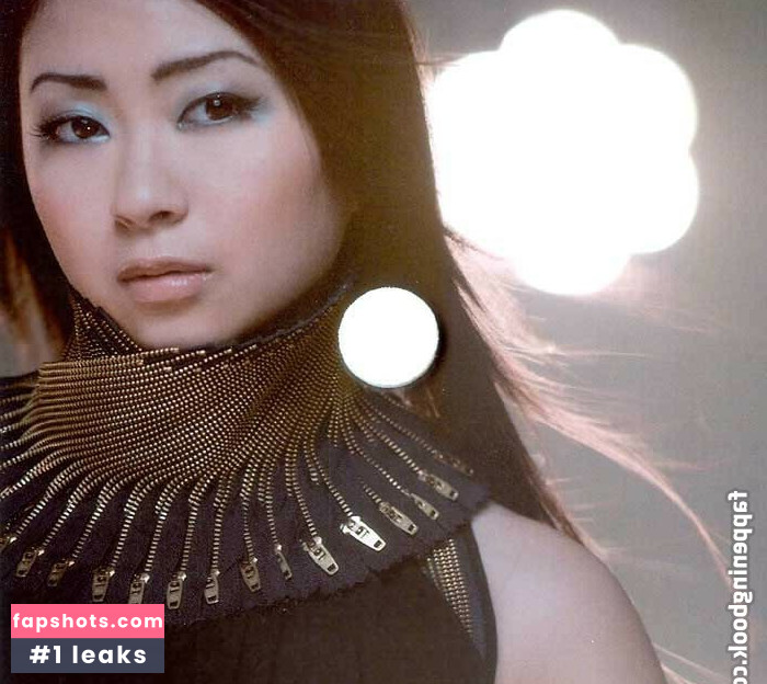 Utada Hikaru gallery photo #15