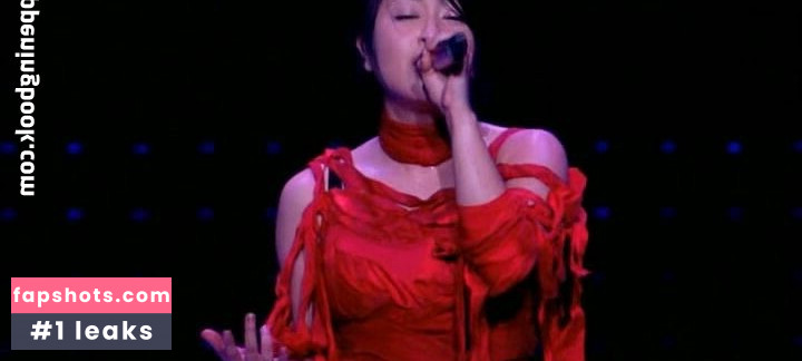 Utada Hikaru gallery photo #27