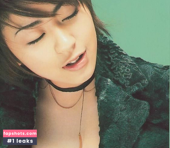 Utada Hikaru gallery photo #29