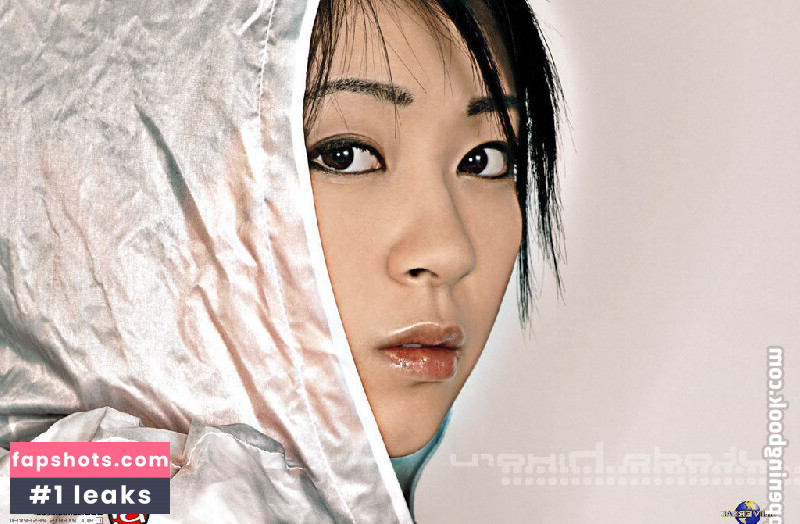 Utada Hikaru gallery photo #34
