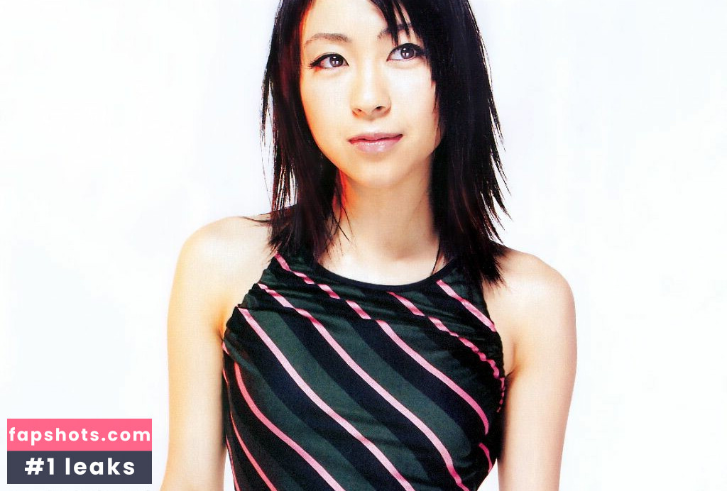 Utada Hikaru gallery photo #35