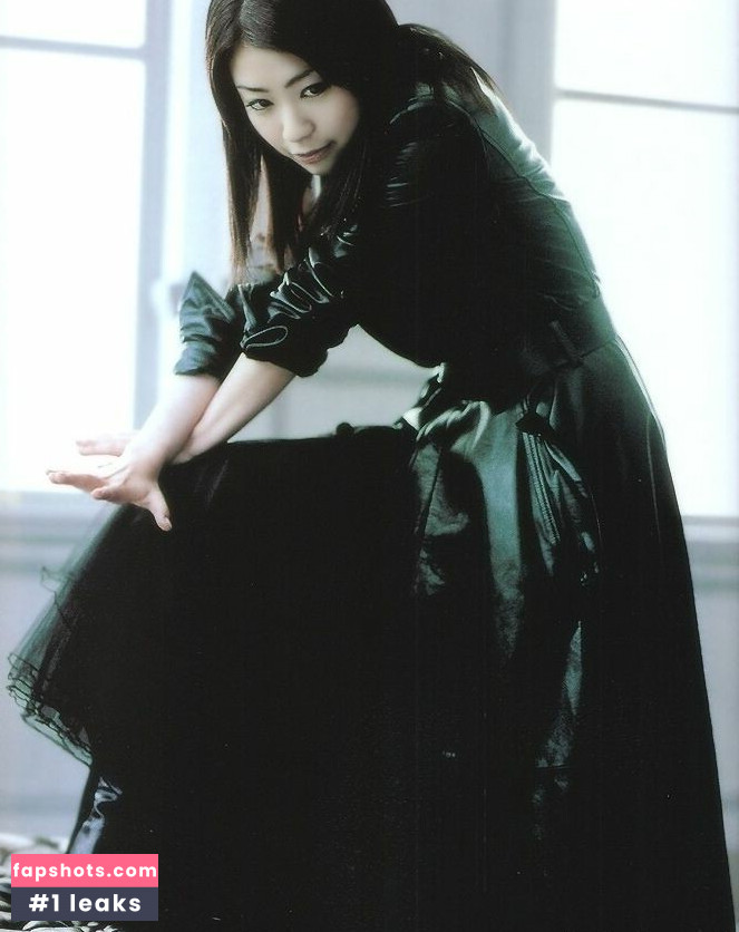 Utada Hikaru gallery photo #10