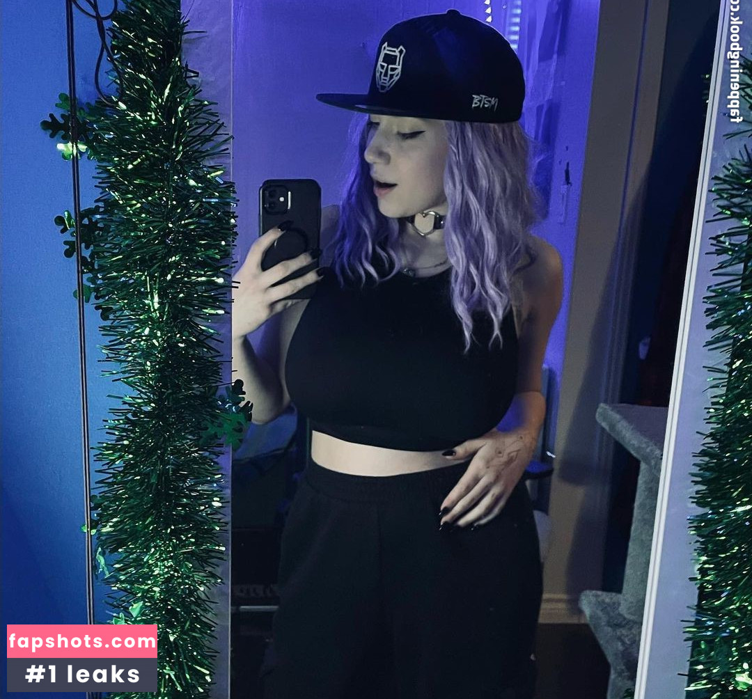 Uwucaptain666 gallery photo #47