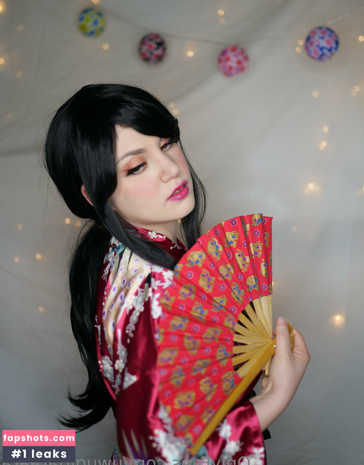 uwugirlaraara gallery photo #2