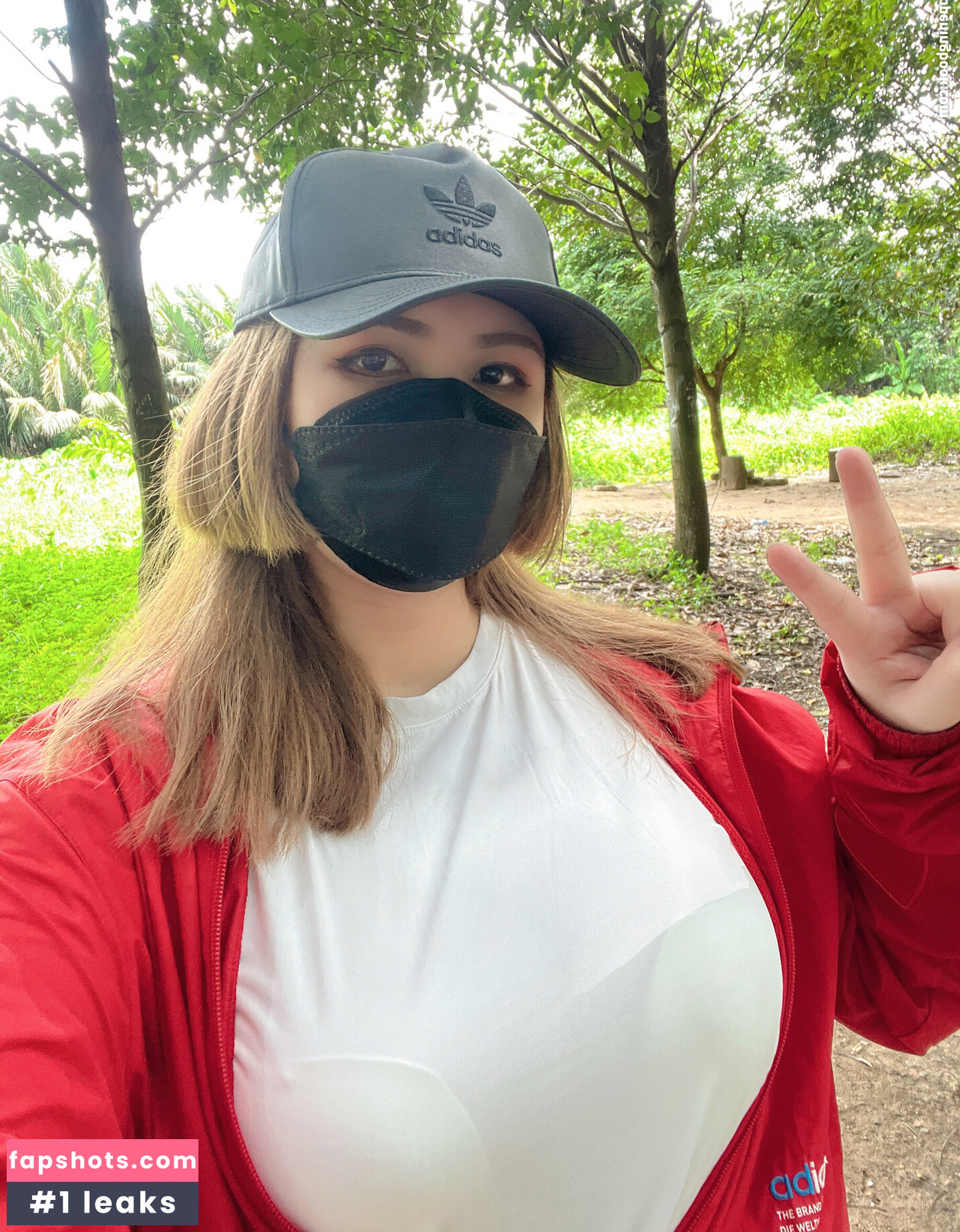 uyuychan2907 gallery photo #10