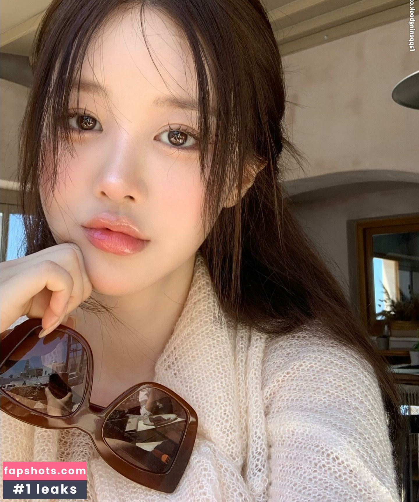 Uzaa gallery photo #12