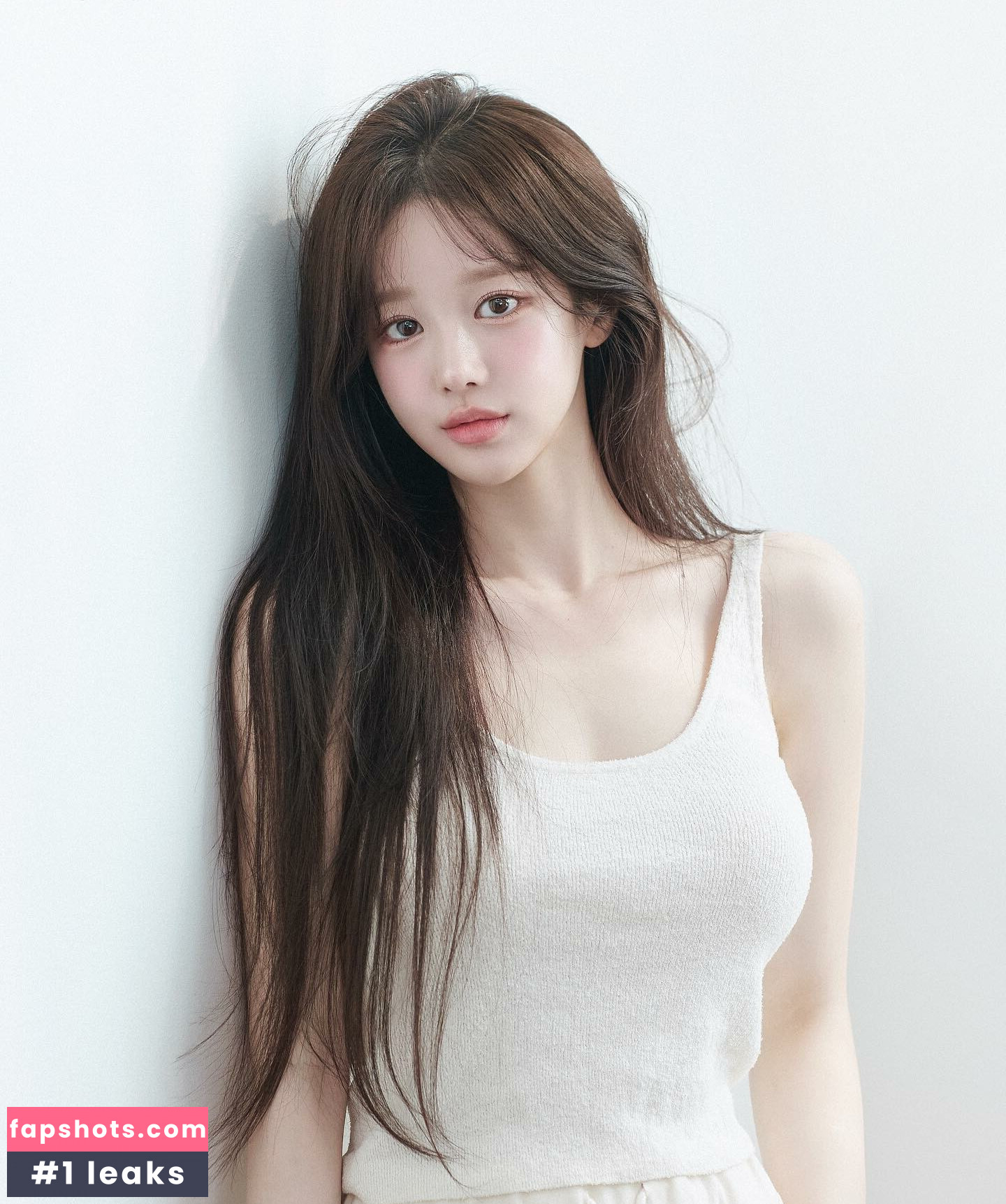 Uzaa gallery photo #16