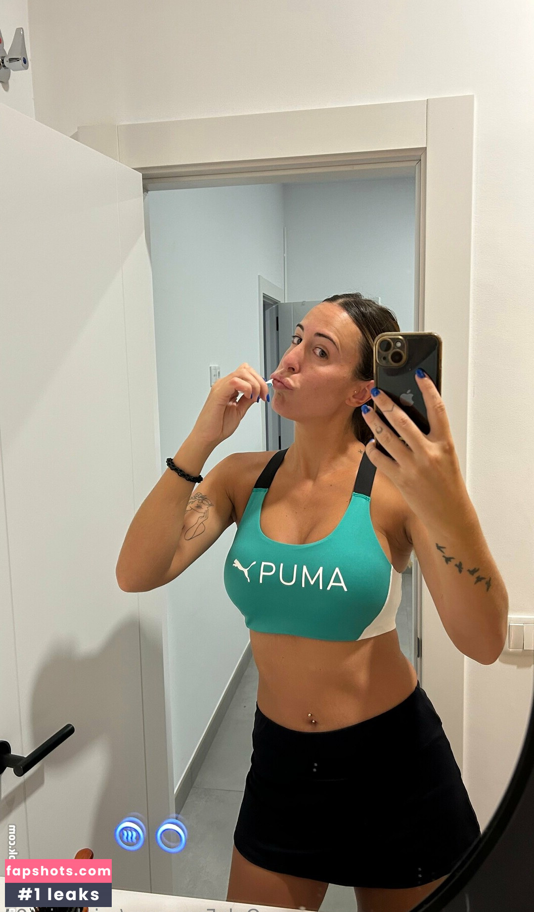 V_Iglesias94 gallery photo #2