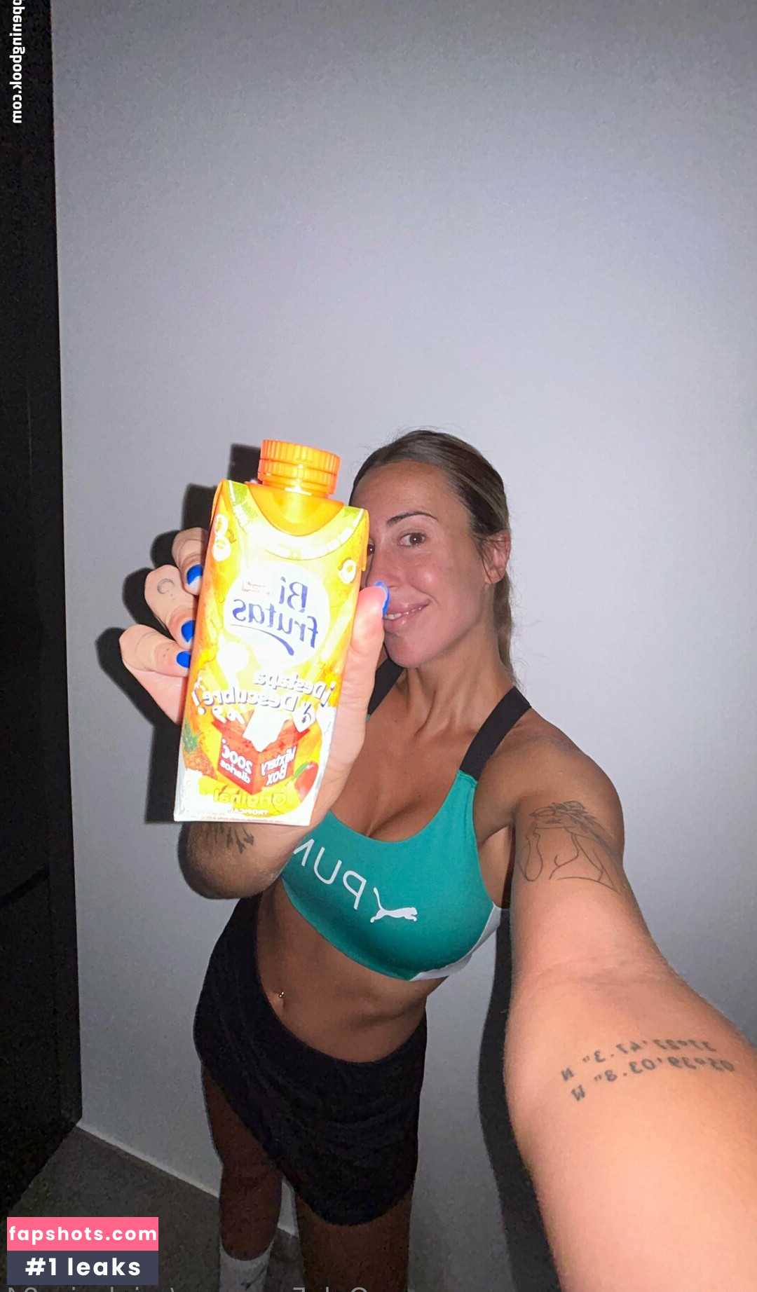 V_Iglesias94 gallery photo #5