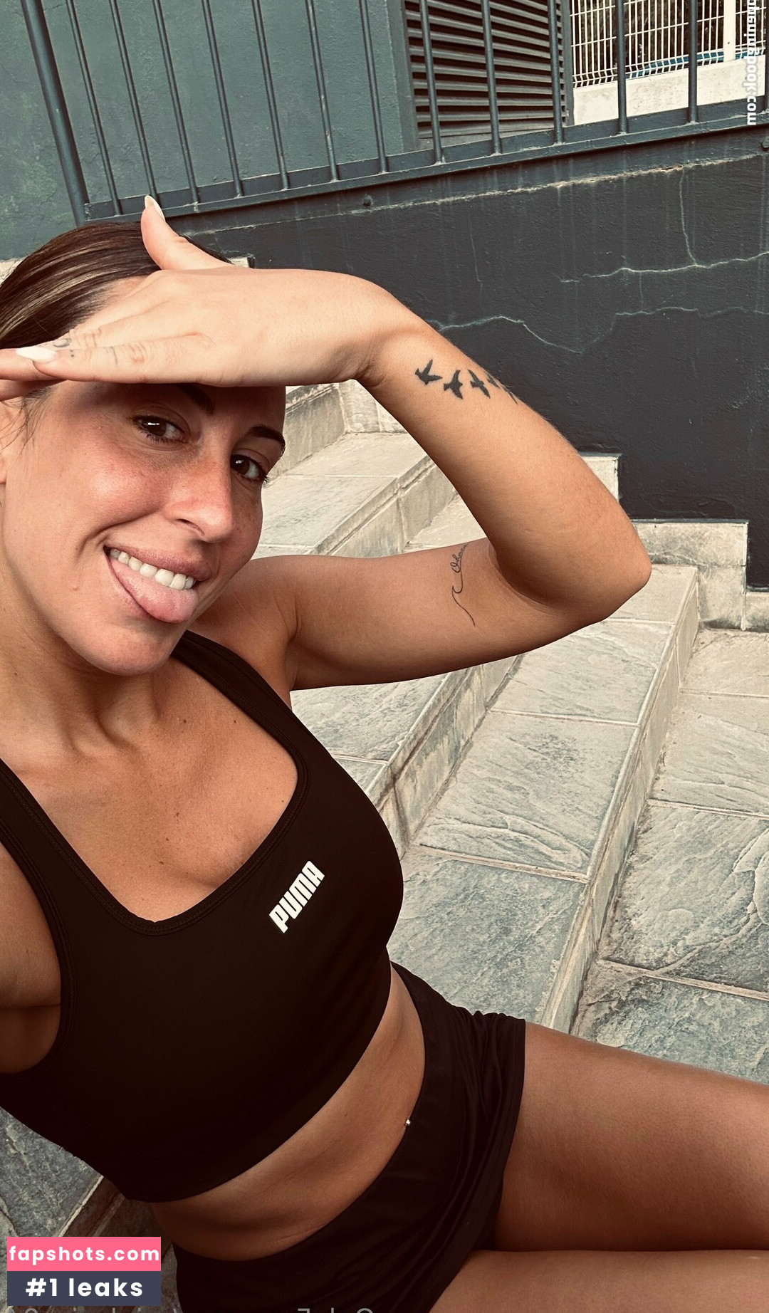 V_Iglesias94 gallery photo #8