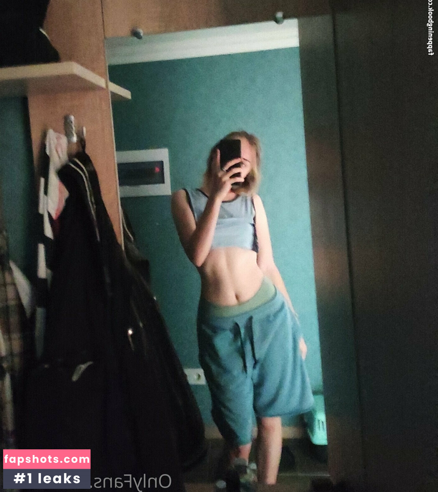 V.ixxi gallery photo #8