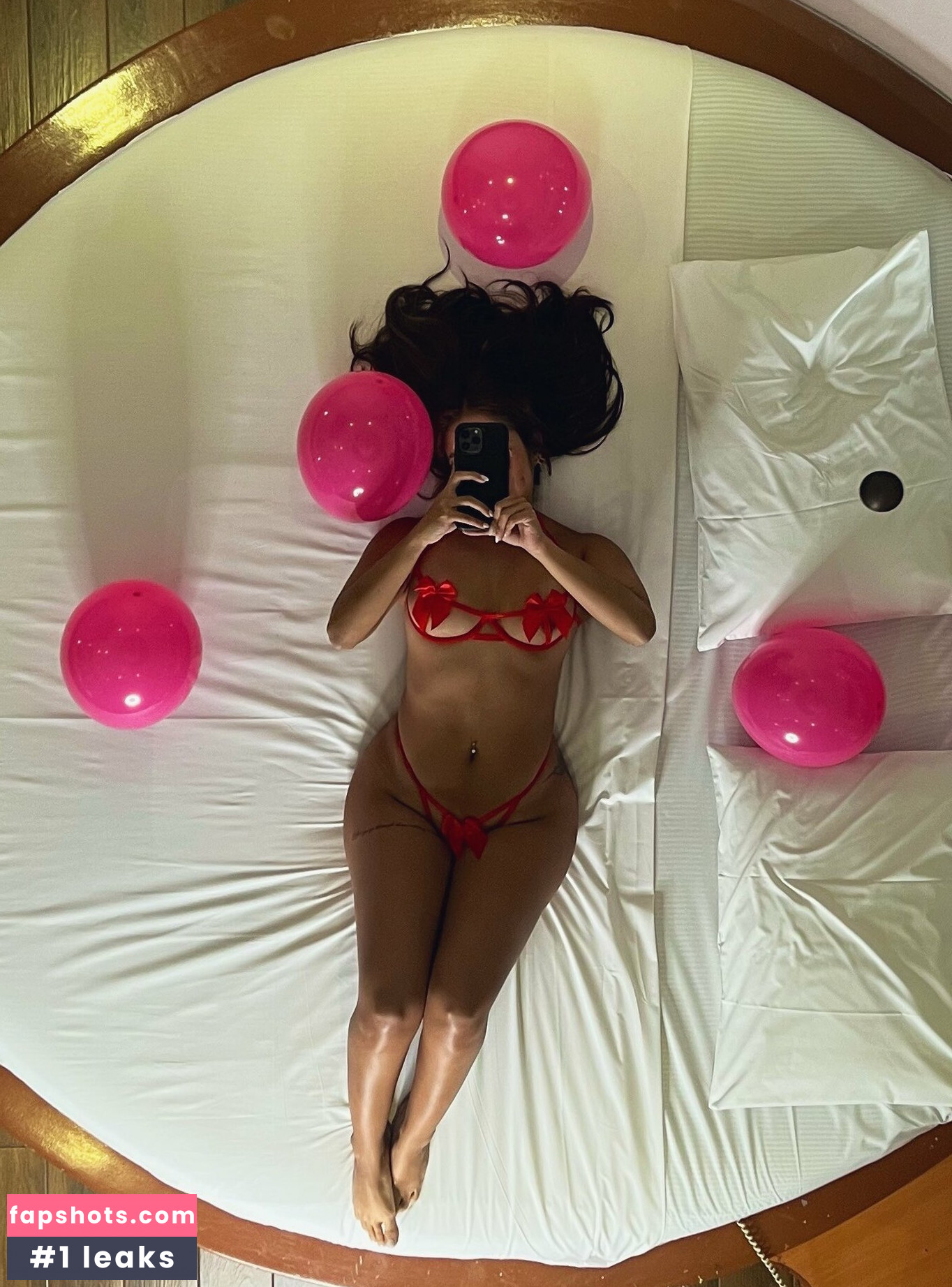 Vaaaals gallery photo #4