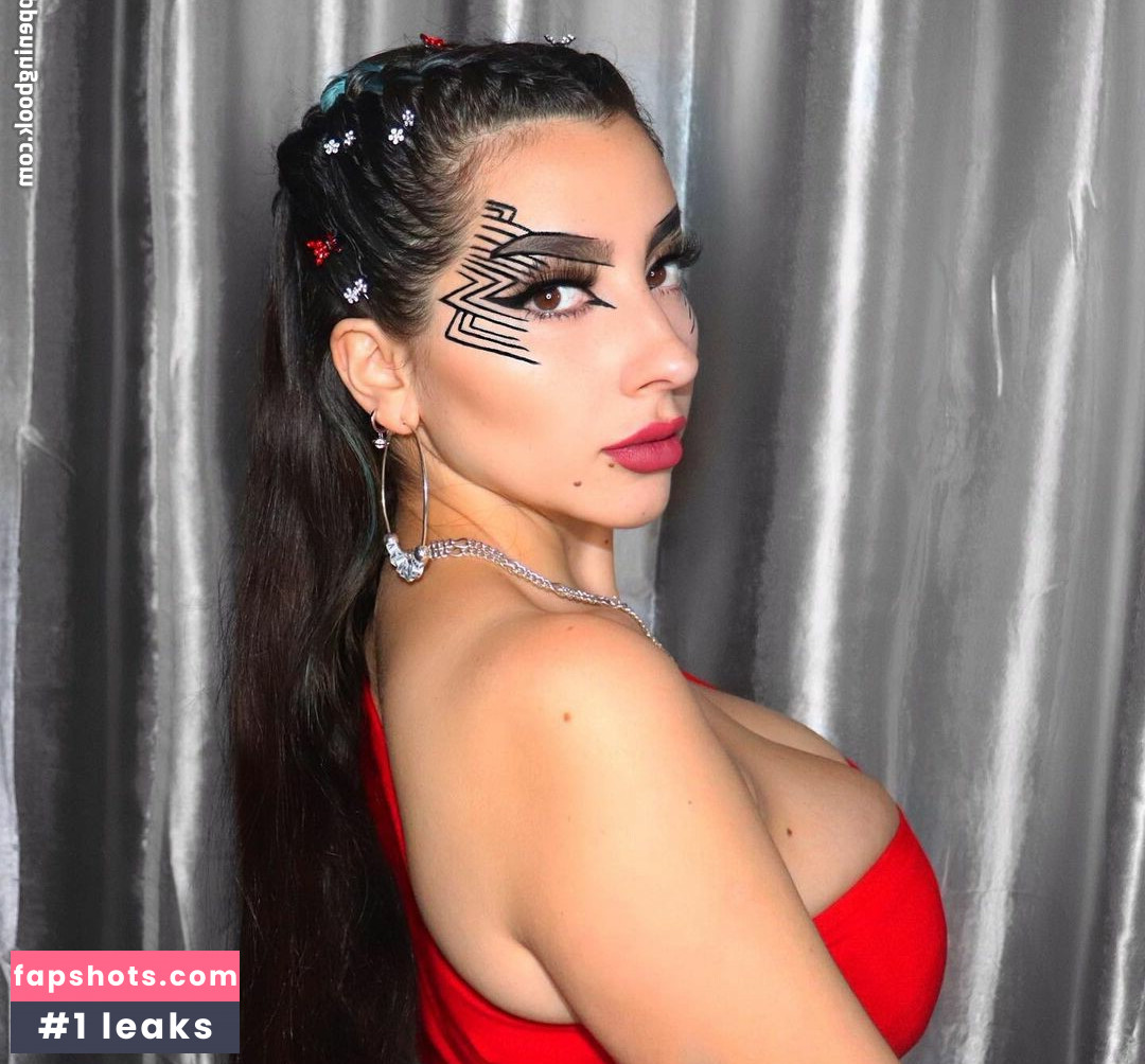 Vai Monroe gallery photo #53