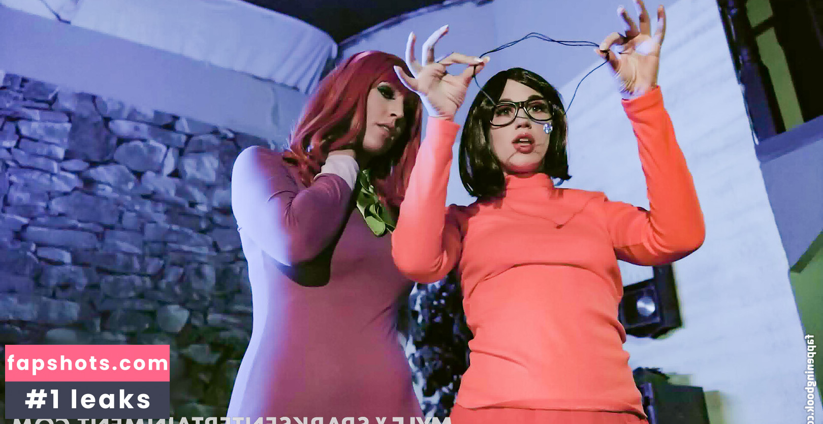 Val Dodds gallery photo #9