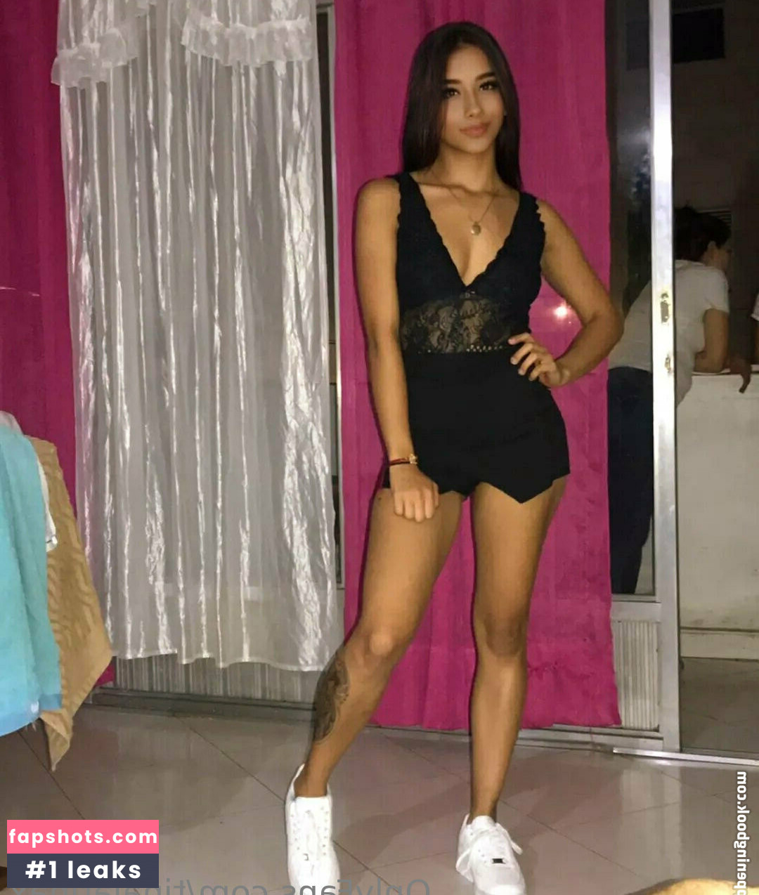 valatinax Nude Leaks OnlyFans Photos #6 - LeakJerk