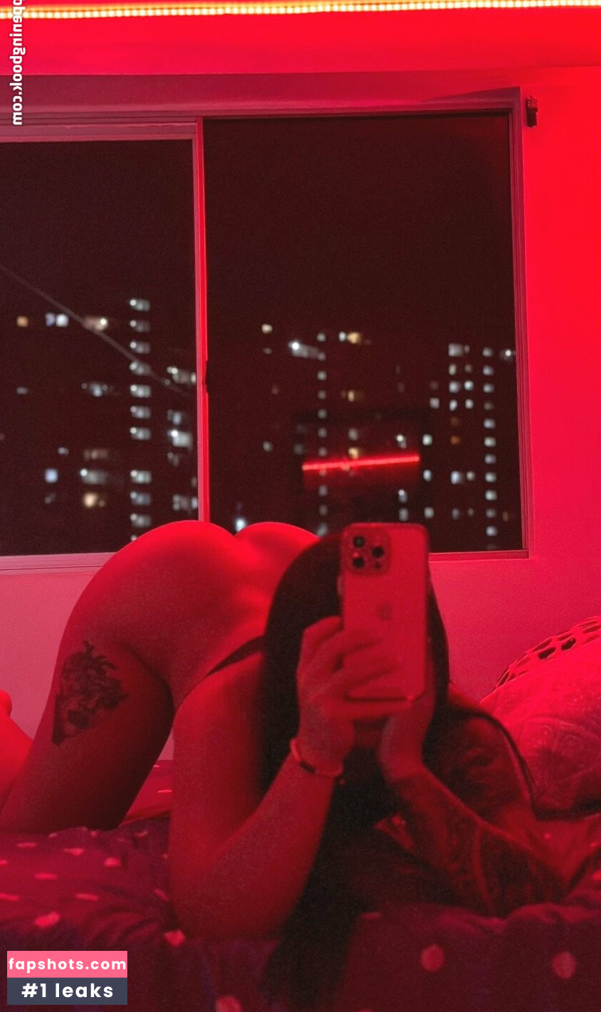 valeeenbossa gallery photo #48