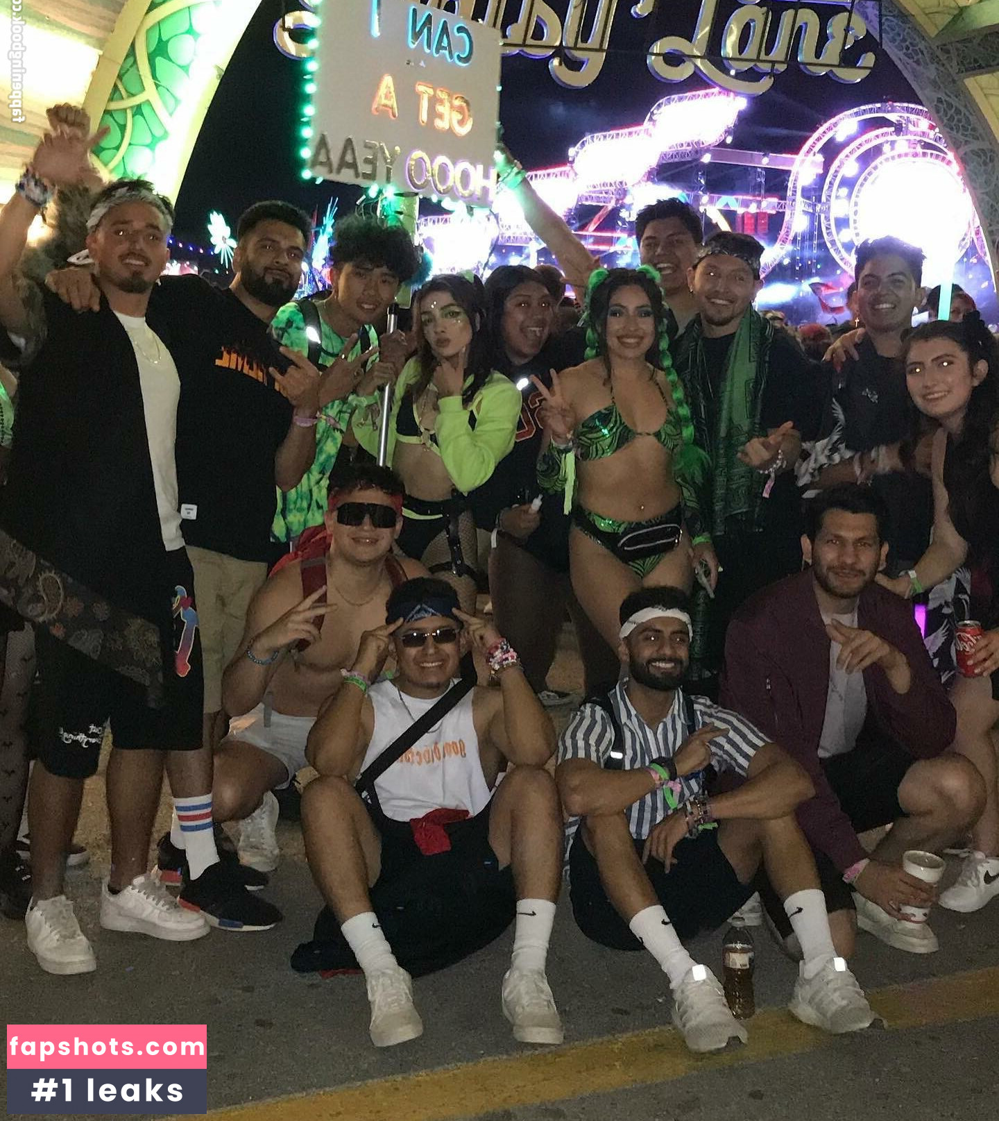 Valentina Acosta gallery photo #31