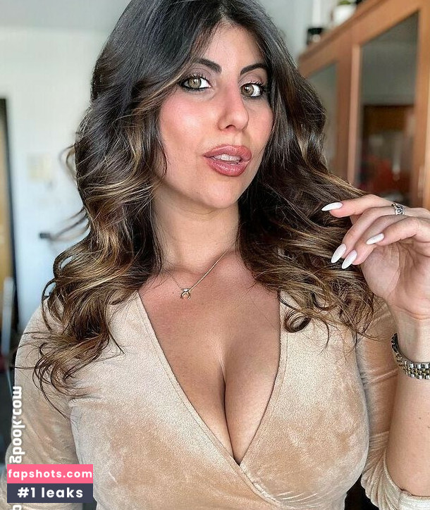Valentina De Nucci Filtración Desnuda OnlyFans Foto #5 - Fapshots