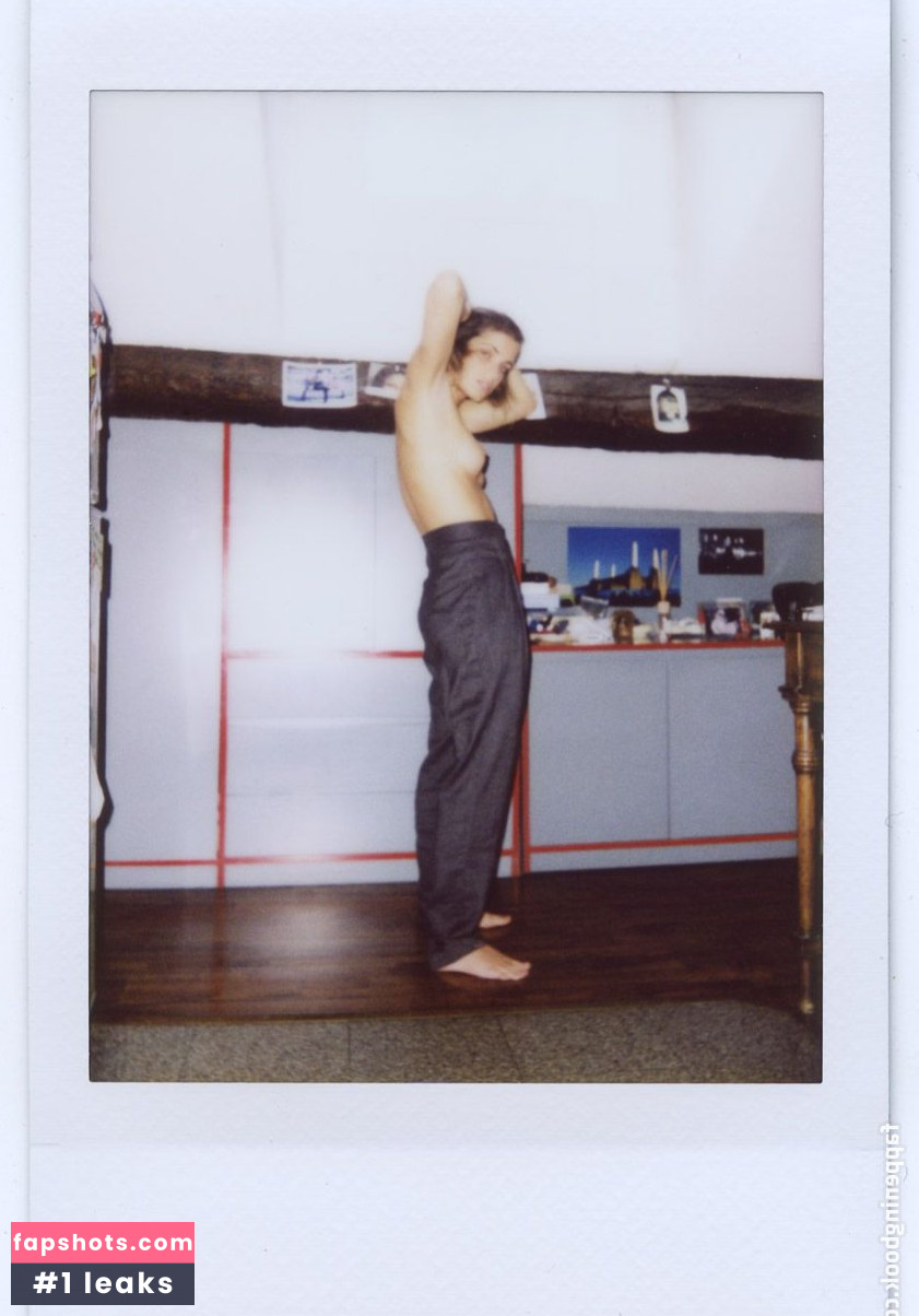 Valentina Georgia Pegorer gallery photo #28