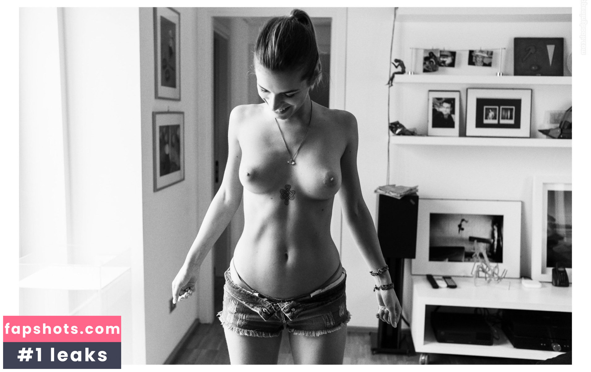 Valentina Georgia Pegorer gallery photo #33