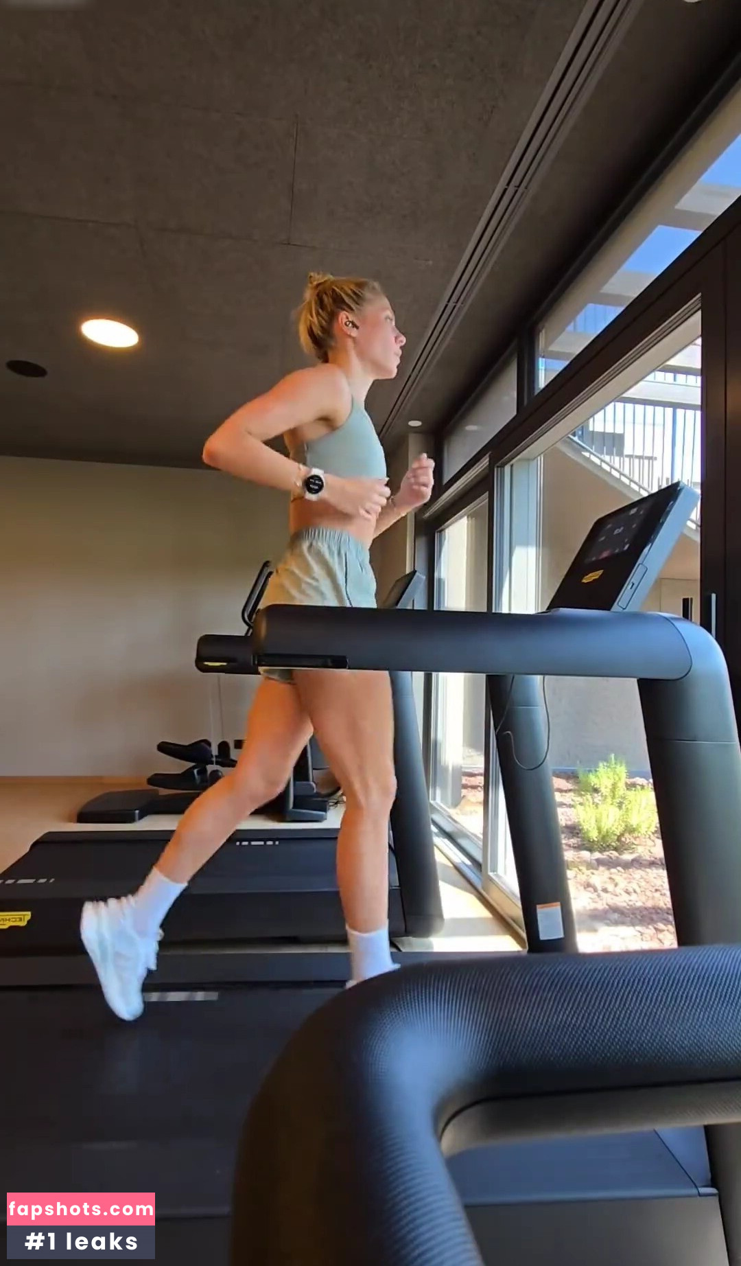 Valentina Pahde Nahé úniky fotek pouze od fanoušků #49 - Fapshots