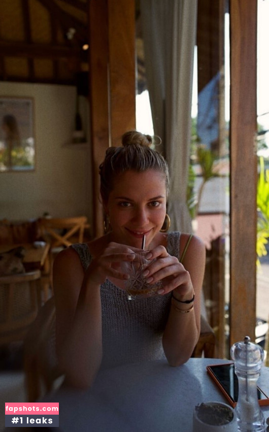 Valentina Pahde Nahé úniky fotek pouze od fanoušků #75 - Fapshots