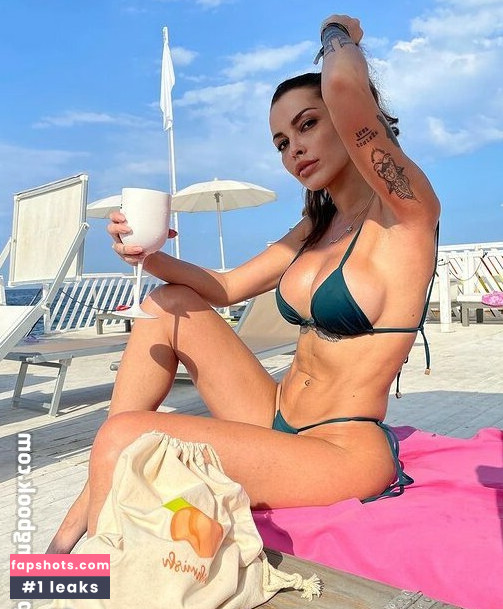 Valentina Rapisarda Nude Leaks OnlyFans Photos #14 - Fapshots