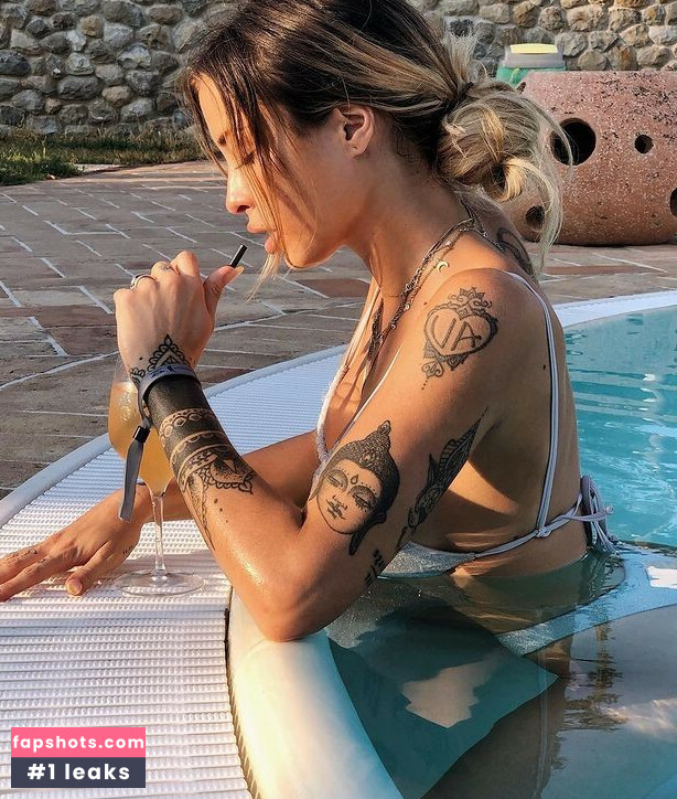 Valentina Rapisarda Nude Leaks OnlyFans Photos #9 - Fapshots