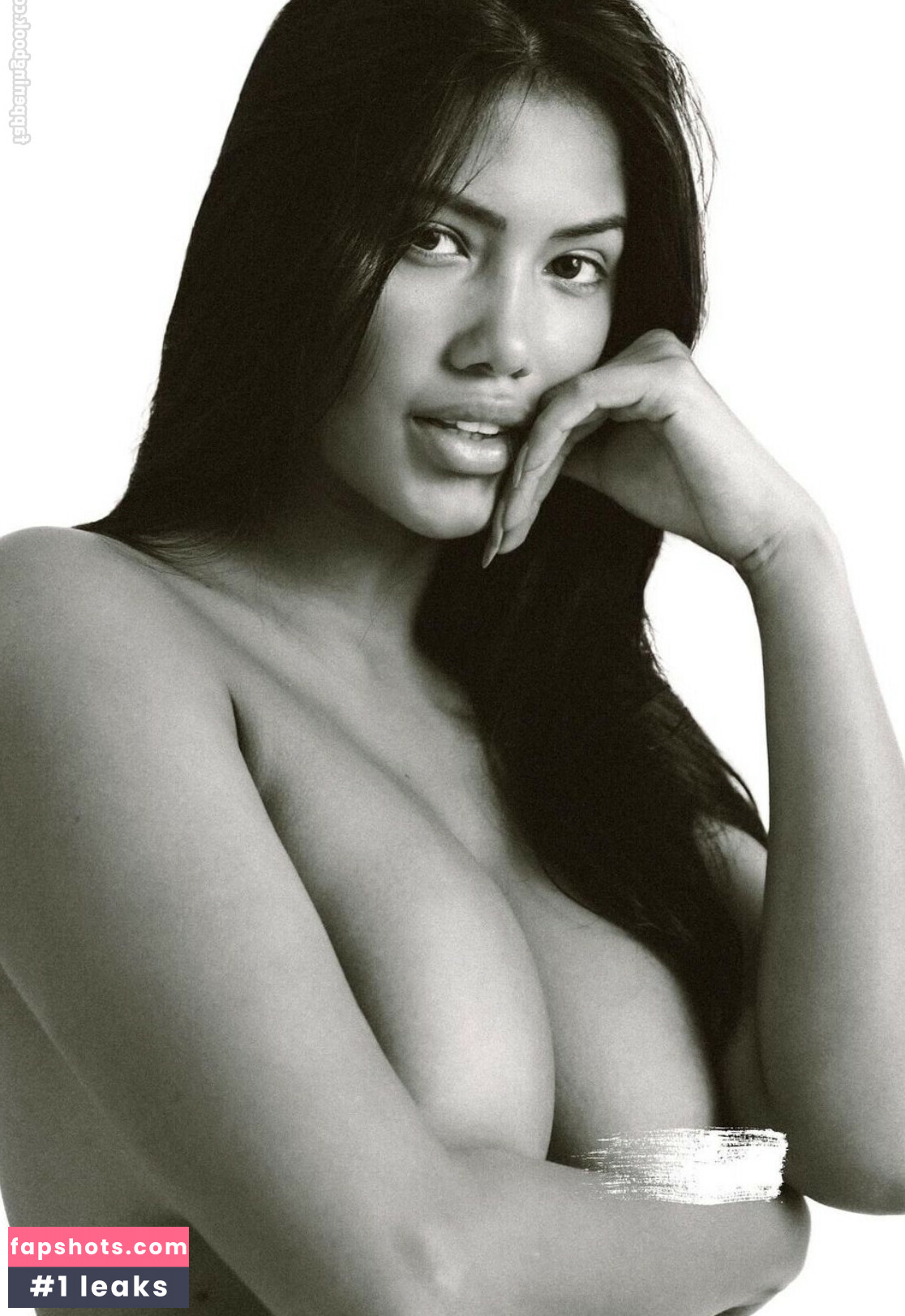 Valentina Rueda Nude Leaks OnlyFans Photos #5 - LeakJerk