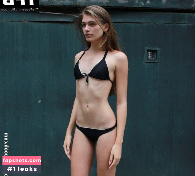 Valentina Sampaio gallery photo #37