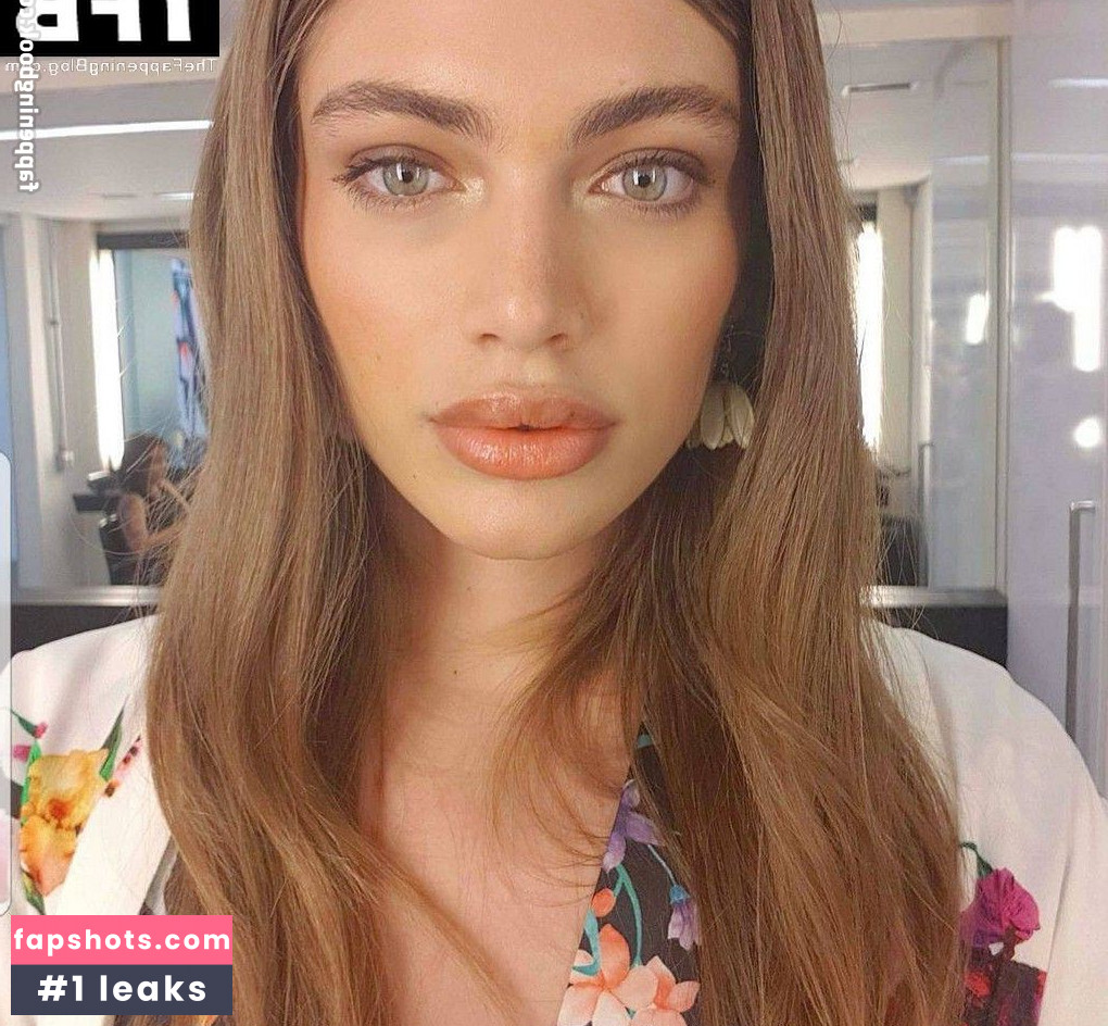 Valentina Sampaio gallery photo #42