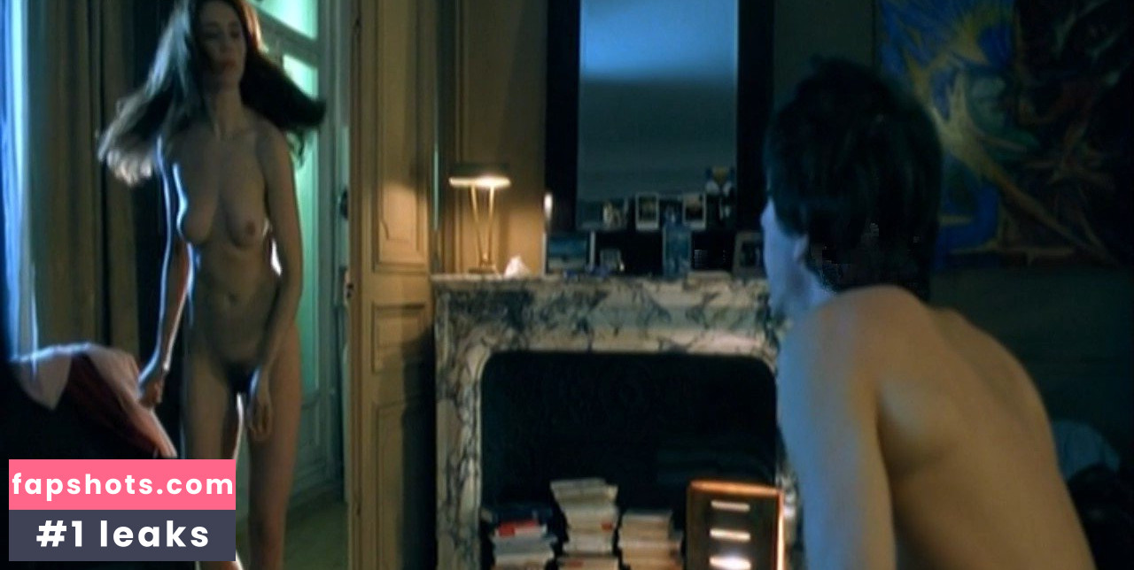 Valentina Sauca Nude Leaks OnlyFans Photos #3 - LeakJerk